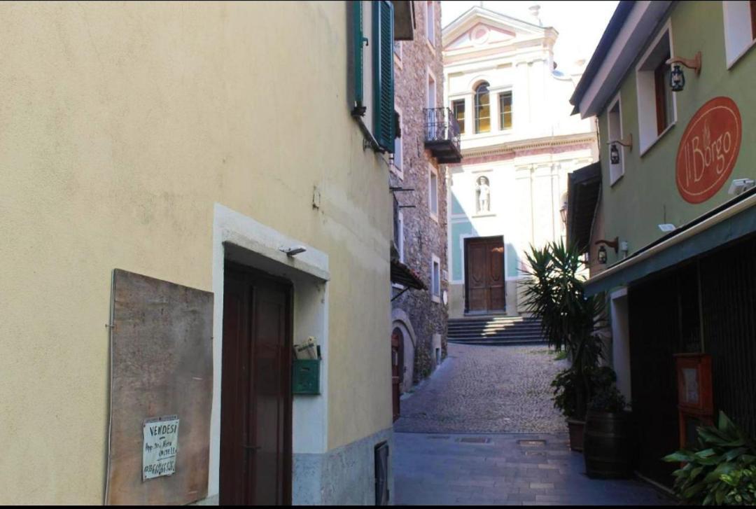 A Casa Di Fede Dolceacqua Exterior photo